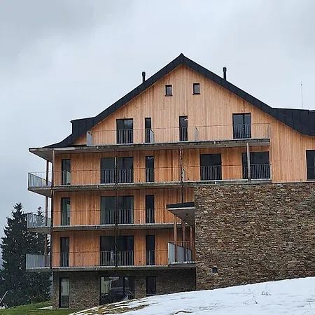 Krásný Refrino Apartamento